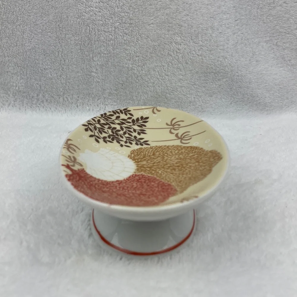 VTG MCM Pedastal Sea Coral Soap Dish Japan 5.5”